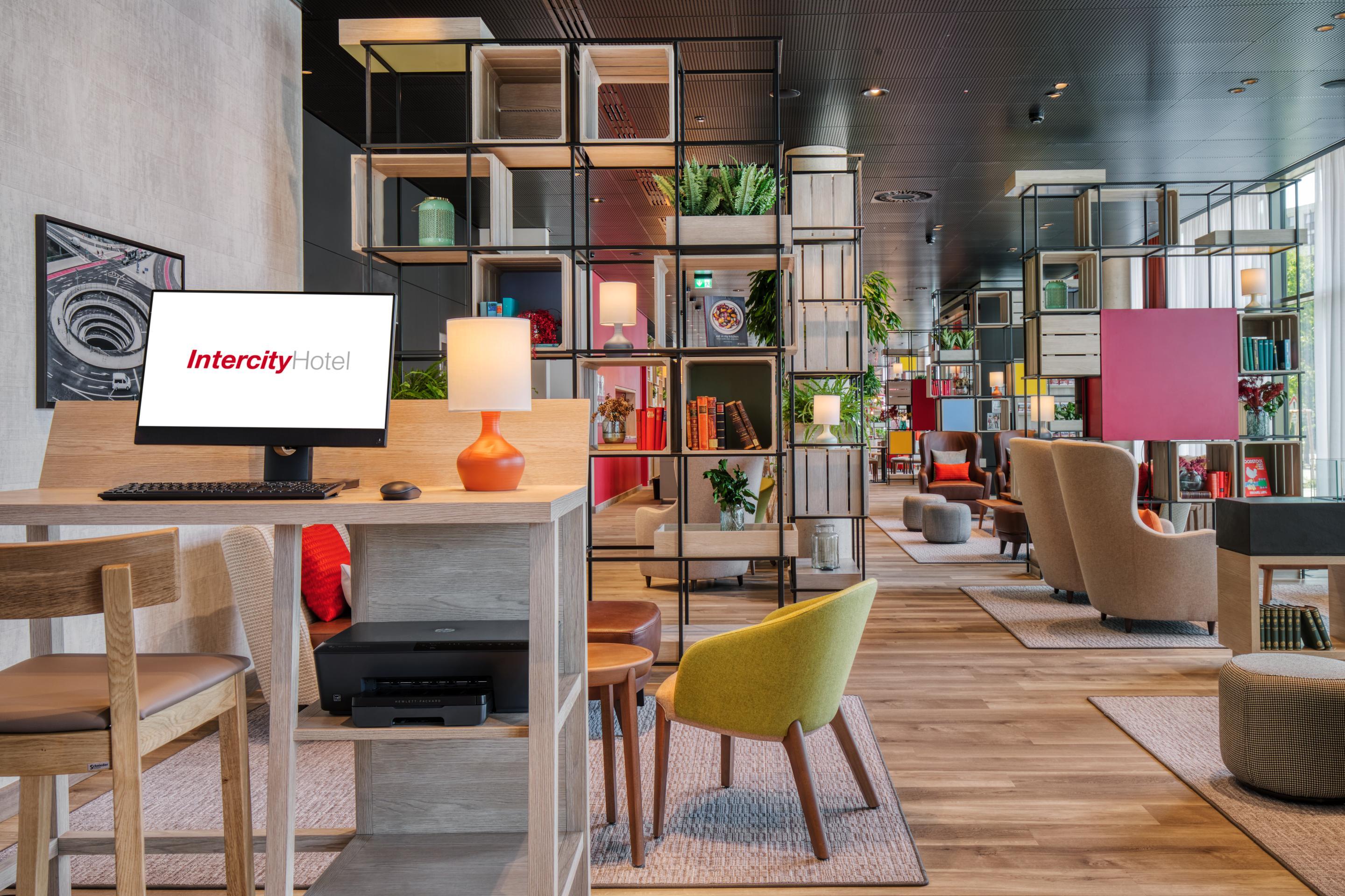 Intercityhotel Саарбрюкен Екстериор снимка