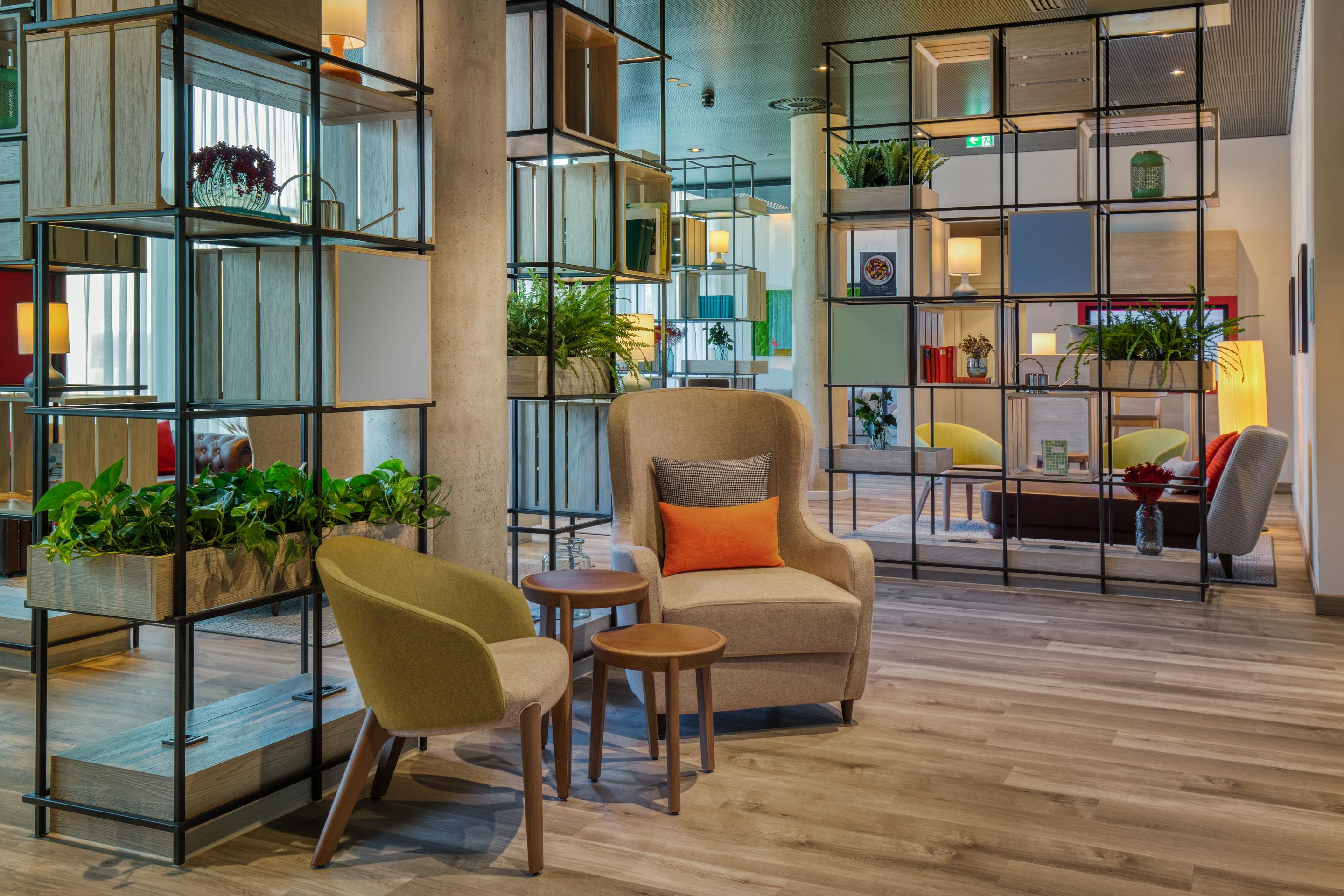Intercityhotel Саарбрюкен Екстериор снимка